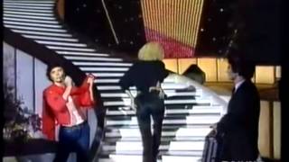 Anna Oxa  Non scendo Sanremo 1984 prima esibizione [upl. by Munshi]