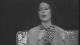 Parisa Persian premier vocalist singing Chahargah in Shiraz [upl. by Eylk]